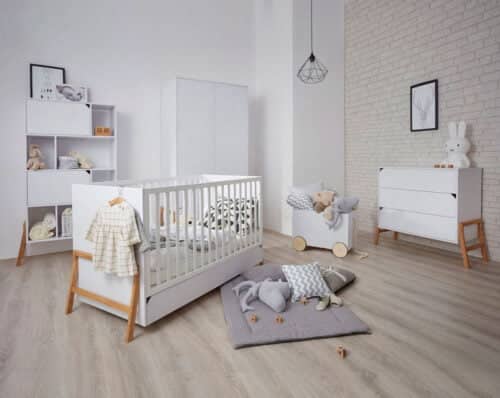 Babyzimmer Lotta in Weiss bei Zimmeria.de Kommode Babybett Schrank Regal