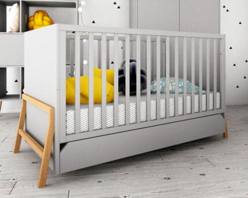 Babybett Lotta in Grau bei Zimmeria.de 140 x 70 zum Juniorbett umrüstbar