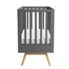 Babybett Nature Baby in Grau mit Eiche Seite